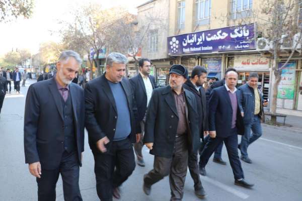حضور شهردار و پرسنل شهرداری بناب در راهپیمایی حمایت از امنیت و اقتدار کشور+ تصاویر
