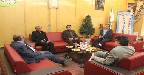 دیدار شهردار سیرجان با «احمدسعیدی‌نژاد» شهردار سال‌های دور سیرجان؛