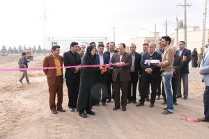 در چهارمین روز از دهه فجر ۷هکتار از کمربند سبز بلوار یادگار امام به بهره برداری رسید.