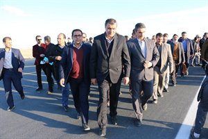 گزارش تصویری سفر وزیر راه وشهر سازی به استان مرکزی بازدید از پروژه هاوافتتاح چند پروژه