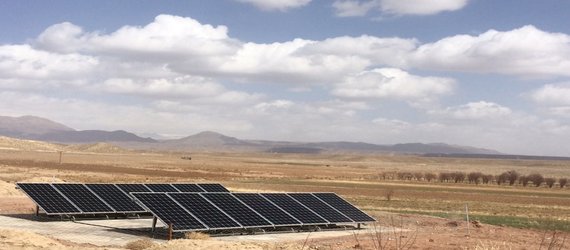 گزارشی از احداث پروژه نیروگاه‌های خورشیدی خانگی در روستای محمدآباد از توابع بخش بلورد