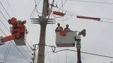 صرفه‌جویی ۸۲ هزار مگاوات ساعت برق با احیای گروه‌های تعمیرات خط گرم در خوزستان