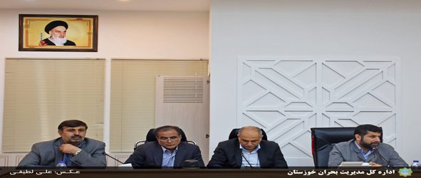 جلسه قرارگاه بازسازی مناطق سیل‌زده باحضور استاندار و مدیرکل مدیریت بحران خوزستان