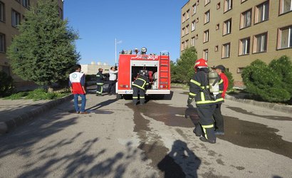 برگزاری مانور آمادگی در برابر زلزله در دانشگاه شهید مدنی