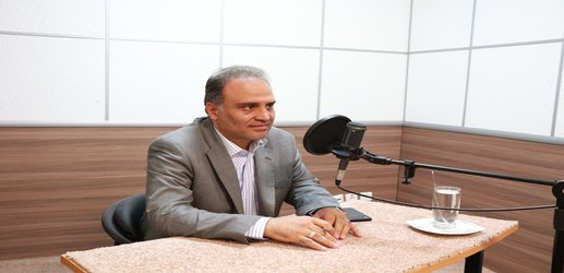 شهردار یزد در استودیو رادیو...