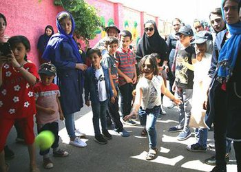 دومین برنامه جشنواره تابستانه بازی های محلی مادران و دختران در شهرک اندیشه برگزار شد