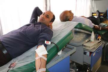 اهدای خون توسط کارکنان راه و شهرسازی سیستان و بلوچستان