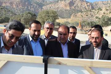 کارهای بزرگی در حوزه راهسازی در استان ایلام در دست اقدام است/  رکورد حفر تونل در استان ایلام در سال گذشته شکسته شد