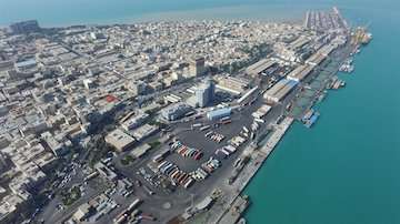 امکان تردد کشتی‌های ۲ هزار تنی به بندر گناوه بوشهر فراهم می‌شود/ ۱۰۰ هزار مترمکعب لایروبی در بندر گناوه انجام خواهد شد