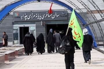 تردد بیش از ۸۰۰۰ زائر ایرانی از گذرگاه های مرزی خوزستان در تاسوعا و عاشورا