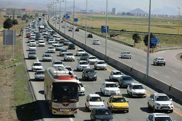 ۱۱۵ میلیون وسیله نقلیه در جاده های استان مرکزی تردد کردند