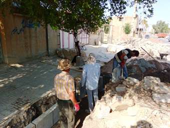 اجرای عملیات بهسازی جداول سطح شهر مهران