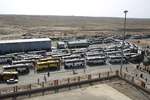 ترافیک سنگین و تردد پرحجم زائران اربعین در مسیرهای منتهی به عراق