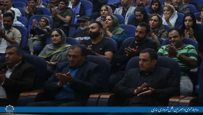 حضور شهردار ساری در اکران تئاتر "مرهم عزیز"
