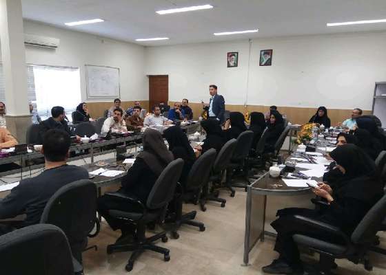 برگزاری کارگاه مهارت مدیریت خشم با حضور کارکنان برق منطقه‌ای یزد