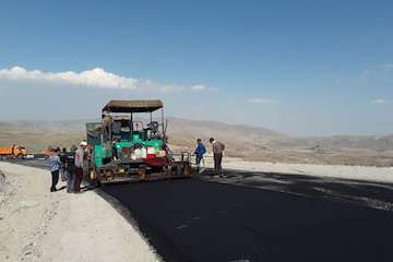 تاکید استاندار اردبیل بر تسریع عملیات اجرایی احداث جاده کریق - آرموداق