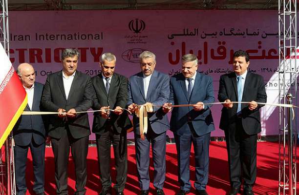 با حضور وزرای نیرو و برق ایران و سوریه؛ نوزدهمین نمایشگاه بین‌المللی صنعت برق ایران آغاز به کار کرد