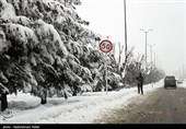 هواشناسی ایران ۹۸/۱۰/۰۹|بارش برف و باران تا روز جمعه در برخی استان‌ها/ تداوم آلودگی هوا در شهرهای صنعتی