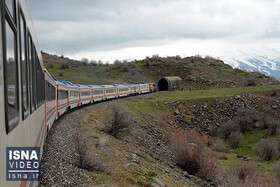 قطار تهران - زاهدان به سیر خود ادامه داد