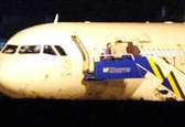 بازگشت دو پرواز به فرودگاه مهرآباد/ انتقال مسافران به سالن ترانزیت