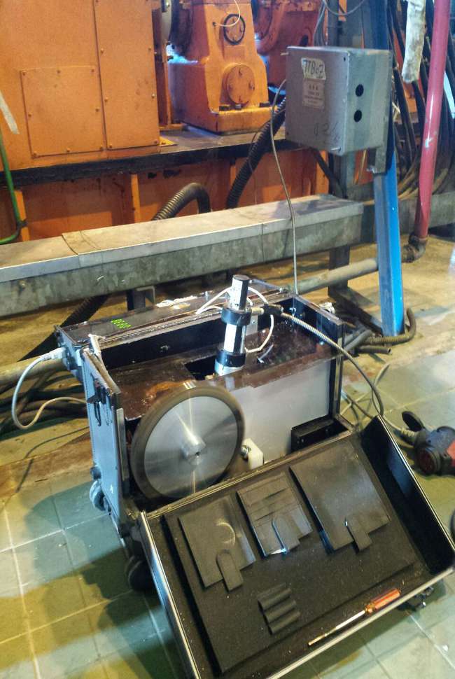 ساخت "دستگاه تست و کاليبره سنسورهاي ارتعاشي و سرعت" در نيروگاه حرارتي شازند