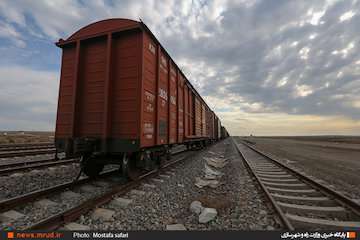 عملیات ریل‌گذاری راه‌آهن میانه – اردبیل آغاز شد