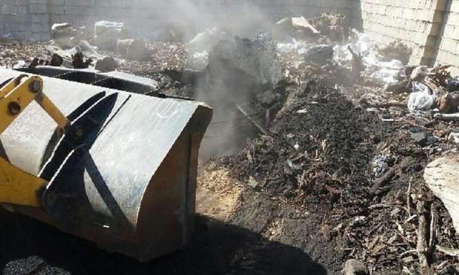50 حلقه چاه زغال غيرمجاز در نجف‌آباد تخريب شد