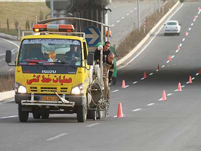 ۳۰۰ کیلومتر خط کشی طولی معابر در ستاد نوروز ۹۹ انجام شد