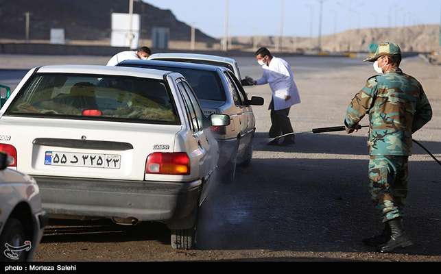 گزارش تصویری / طرح غربالگری کرونا ،پایش سلامت و ضدعفونی کردن خودروها / پلیس راه اصفهان- شیراز