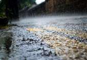 بارش باران در جاده‌های ۴ استان