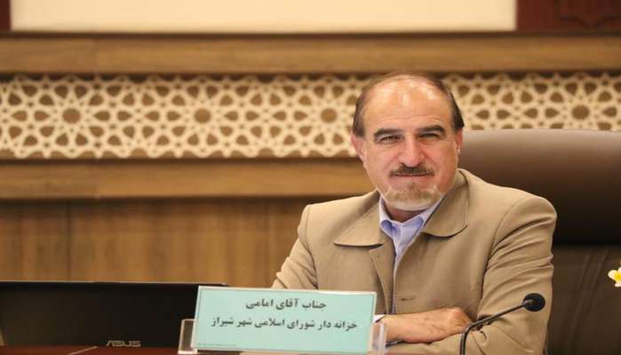 رئیس کمیسیون شهرسازی شورای شهر شیراز: شهرداری دستورالعمل خدمات غیرحضوری را مشخص کند