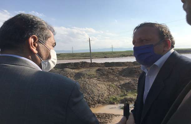بازدید استاندار قزوین از بند اسفرورین در شهرستان تاکستان