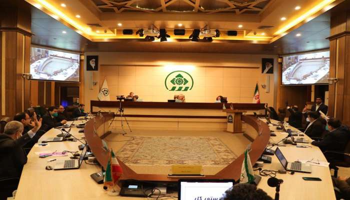 در یکصد و سی امین جلسه شورای شهر شیراز مصوب شد؛ کمک ده میلیون ریالی به رانندگان اتوبوس و مینی‌بوس