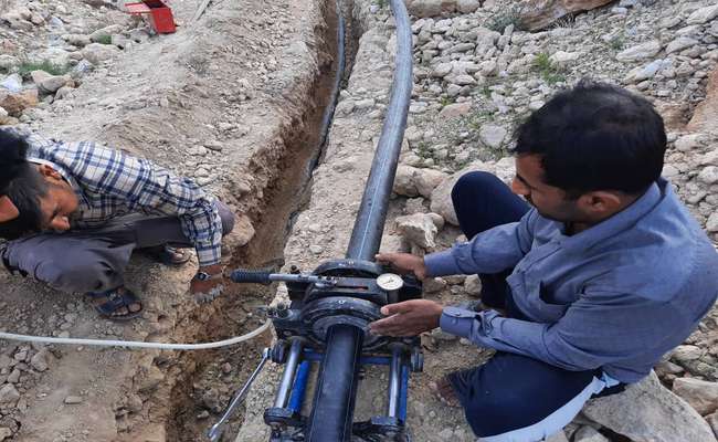 وضعیت آبرسانی به روستاهای هرمزگان بهبود می‌یابد/ رفع تنش آبی در 2 روستای استان