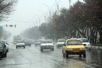 پیش بینی رگبار باران و رعد و برق در بیش از ۶ استان کشور