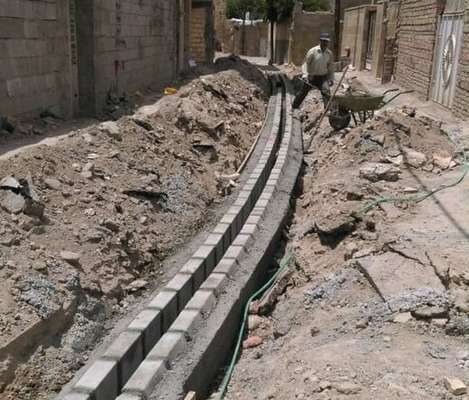 احداث آبرو و آسفالت ریزی اساسی در کوچه شهید عیوضی