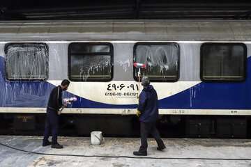 قطارهای راه‌آهن در هر بار مسافرگیری ضدعفونی می‌شوند