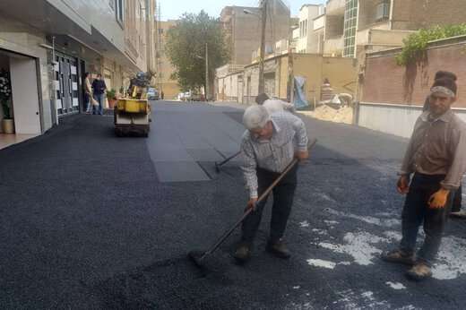 آسفالت ریزی ۲ مسیر شهرک رجائی شهر