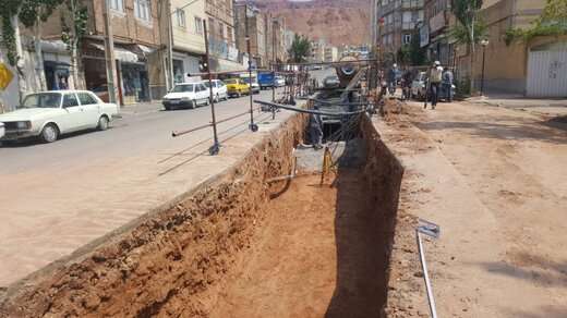 عملیات فاز۲ خاکبرداری پروژه کانال دفع آبهای سطحی کوی انقلاب