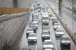 ترافیک در ورودی پایتخت سنگین است/ بارش باران در محورهای گیلان