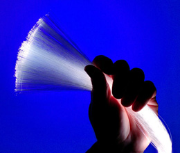 ورود فیبر نوری به ۵۲ میلیون خانه در سال ۲۰۱۰