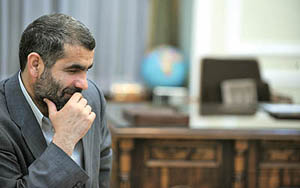 نیکزاد: قانونی‌ترین وزیر در جمهوری اسلامی ایران من هستم