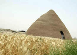 'یخچال کلین' شاهکار معماری ایرانی در دل کویر