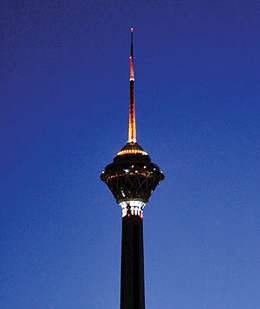 مراحل ساخت دو برج در مجاورت بلندترین سازه تهران