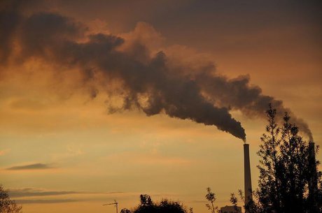 تولید ۸٫۴ درصدی دی‌اکسید کربن از سوی ایران در طول ۱۱ سال