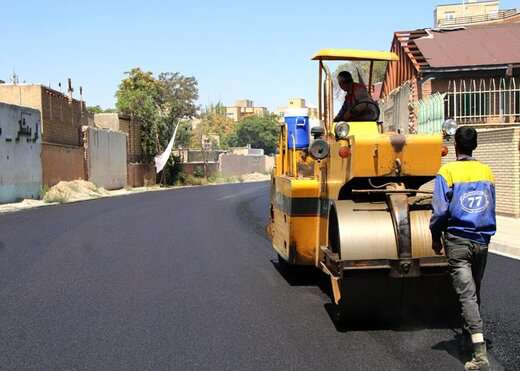 توزیع بیش از ۹ هزار و ۵۰۰ تن آسفالت توسط شهرداری منطقه ۴ تبریز