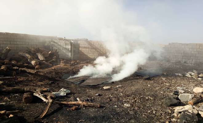 همزمان با پایداری هوا، تخریب 11 حلقه چاه غیر مجاز تولید زغال در نجف آباد