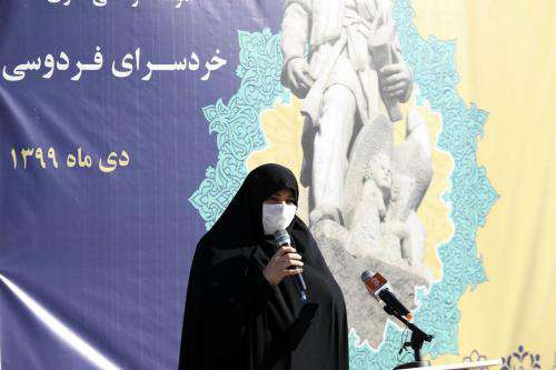 مشهد در بحث شاهنامه و فردوسی خلاء‌های بسیاری دارد