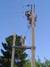 اجرای طرح توسعه بیش از 19 کیلومتر شبکه توزیع برق در شهرستان شاهرود