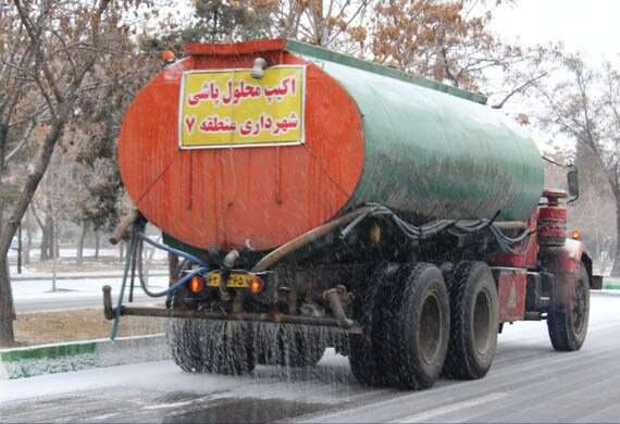 توزیع ۳۶۰ هزار لیتر محلول و ۷۰۰ تن نمک در جنوب‌غرب تبریز